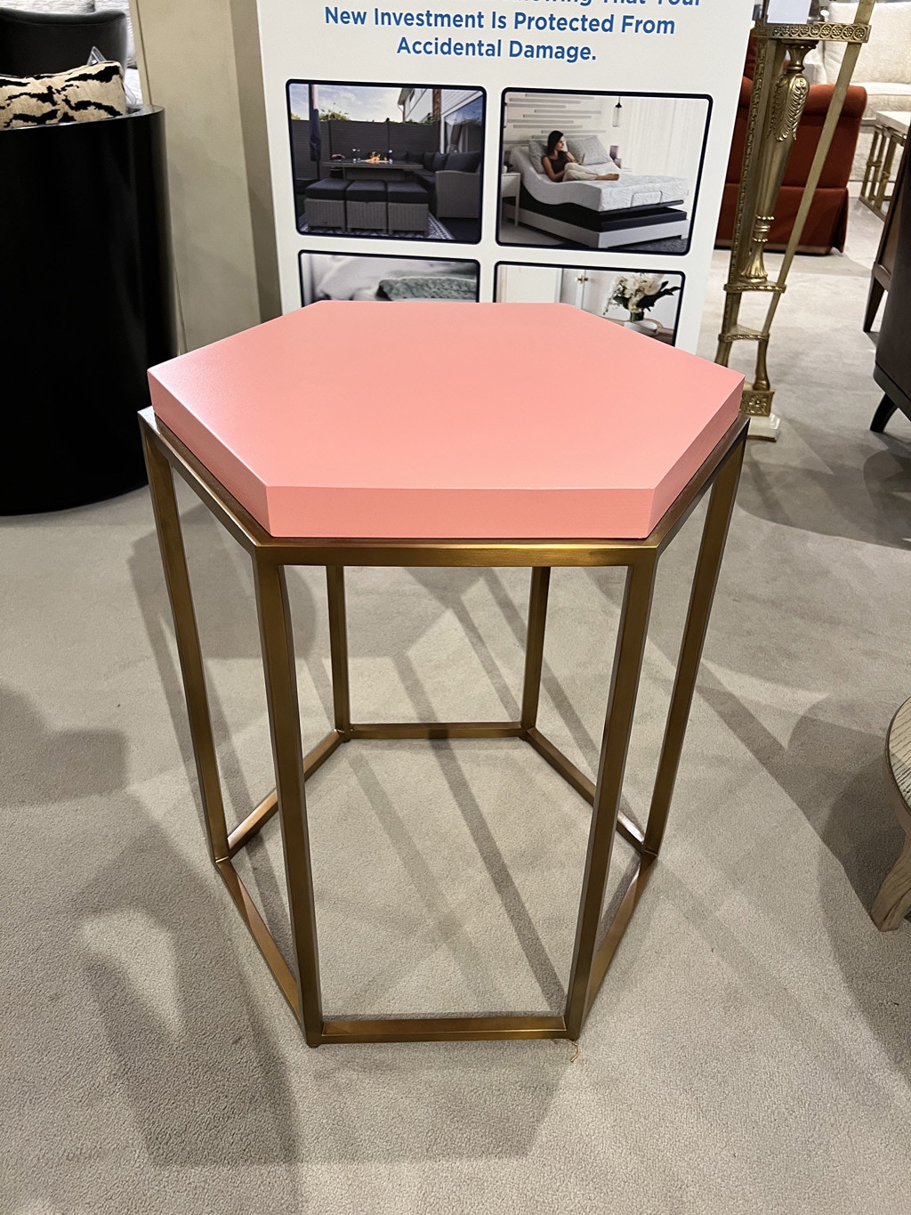 Hickory Chair Factory Outlet Tables Tables | Hickory Furniture